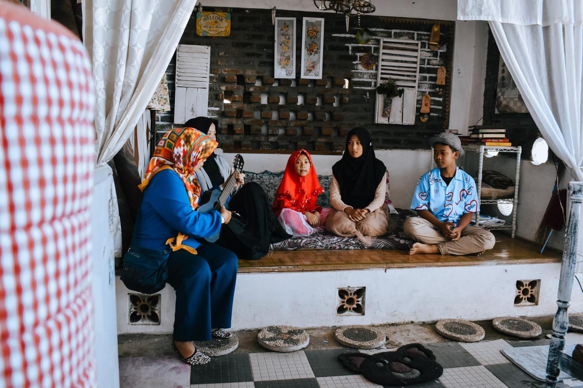 Imah Seuri By Kaya Rooms Tutugan エクステリア 写真