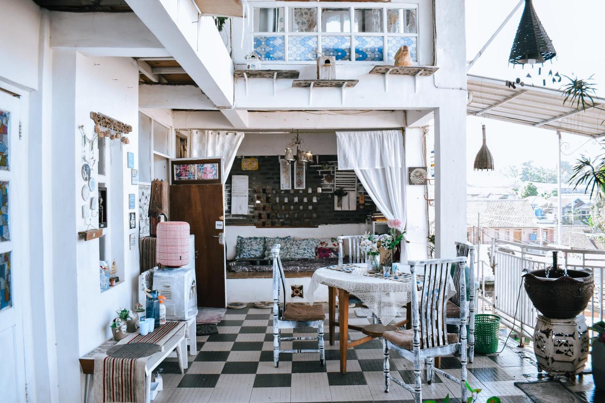 Imah Seuri By Kaya Rooms Tutugan エクステリア 写真
